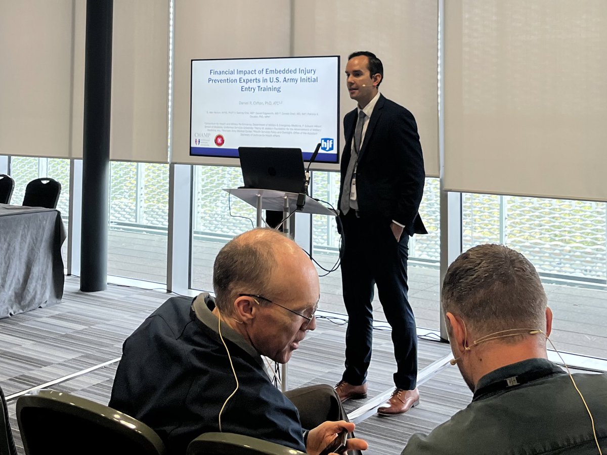 UVAEaSIL's tweet image. UVA EASIL alum Daniel Clifton presented on the “Association between embedded injury prevention experts in U.S. Army initial entry training and early discharges from service” at @ICSPP2023 #ICSPP2023

(Experts included: athletic trainers &amp;amp; strength &amp;amp; conditioning coaches)