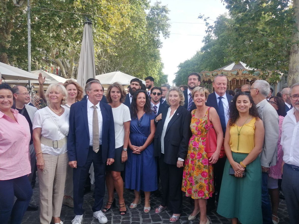 #CoupeDuMondeDeRugby 🏉 | Welcome Ceremony pour l’équipe d’Uruguay à Avignon ce lundi, dans le cadre de la coupe du monde de rugby. Bonne chance aux Teros ! 
#RWC2023