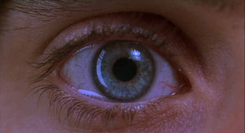 ThisIsCinem4's tweet photo. Requiem For A Dream (2000) https://t.co/5NdRkojoHW
