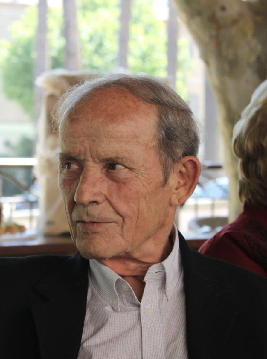 diankarlu's tweet photo. Max Simeoni
father, doctor &amp; patriot 
28/8/1929 - 9/9/2023 https://t.co/kKp4BSZyVP
