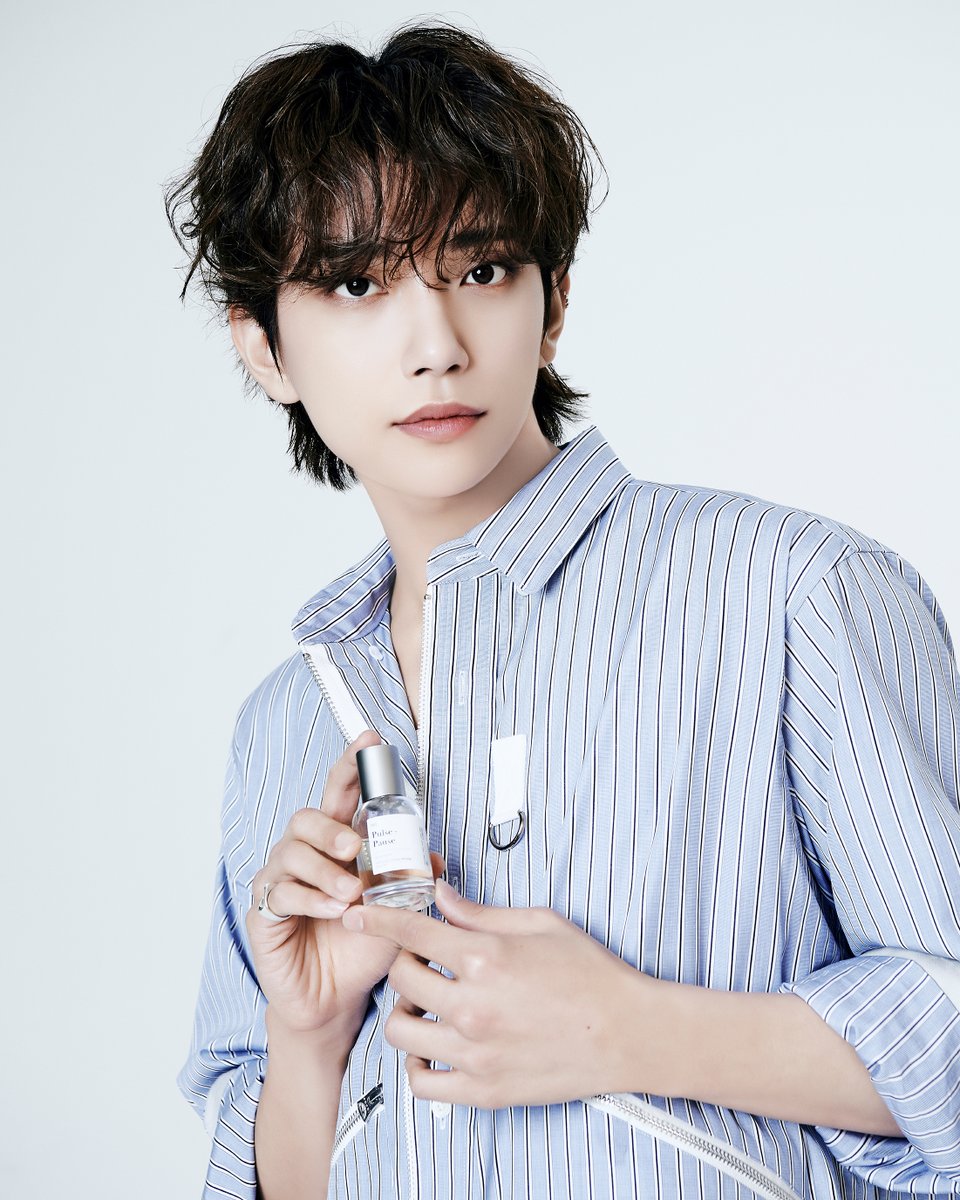 Artist-Made Collection by SEVENTEEN Season 1.
Photo Shoot - JOSHUA

조슈아의 PULSE-PAUSE 향수 DIY 키트를 위버스샵에서 만나보세요.

👀 상품 보러가기 campaigns.weverseshop.io/by_SVT_Season1
📆 판매 오픈 2023. 09. 13. 6PM (KST)
📍 <a href="/weverseshop/">Weverse Shop</a>

#JOSHUA #조슈아
#byJOSHUA #bySEVENTEEN