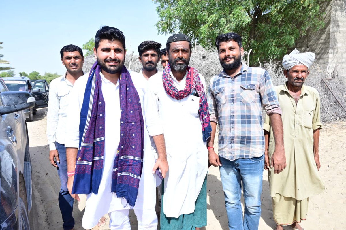 RavindraBhati__'s tweet photo. #शिव_जन_संवाद_यात्रा - पांचवा दिन

आभार कंभीर की बस्ती! https://t.co/xhJfqtHKhX