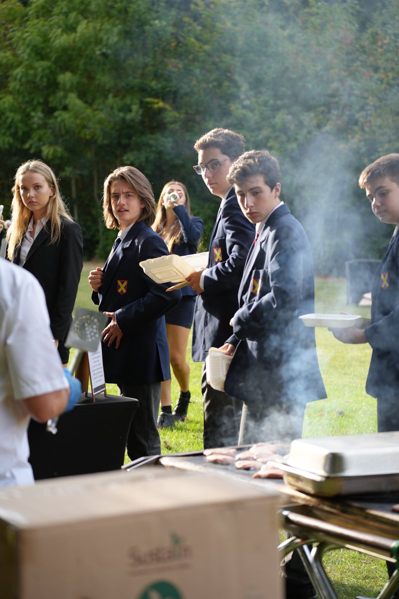 SASHerts's tweet image. To start the term off, Music Scholars and their families enjoyed a lovely BBQ in the School Orchard yesterday evening. 

#music #bbq #startofterm