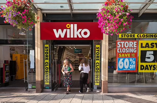 Iris_i_Life's tweet photo. π¨ Important Announcement: Here's the full list of Wilko stores closing today. Check to see when your local store is shutting its doors. Stay informed and plan your shopping accordingly. ποΈ #WilkoClosures #LocalStores https://t.co/JHbFpzoL6d
