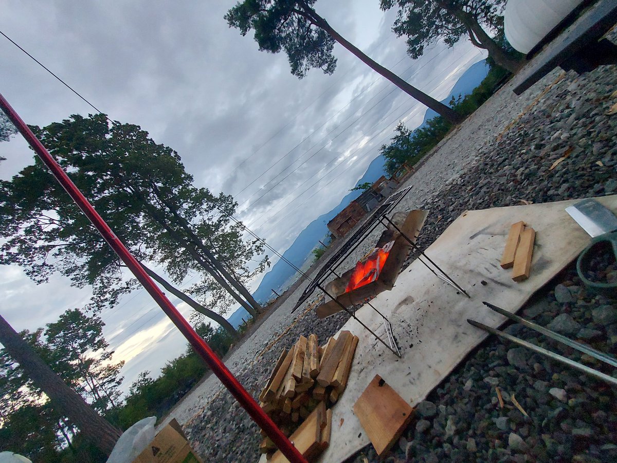 kabamaru1100's tweet photo. 今日と明日はゆっくりしよう🏕

#トワフォレ
 #小諸市 https://t.co/A88gKfanrm
