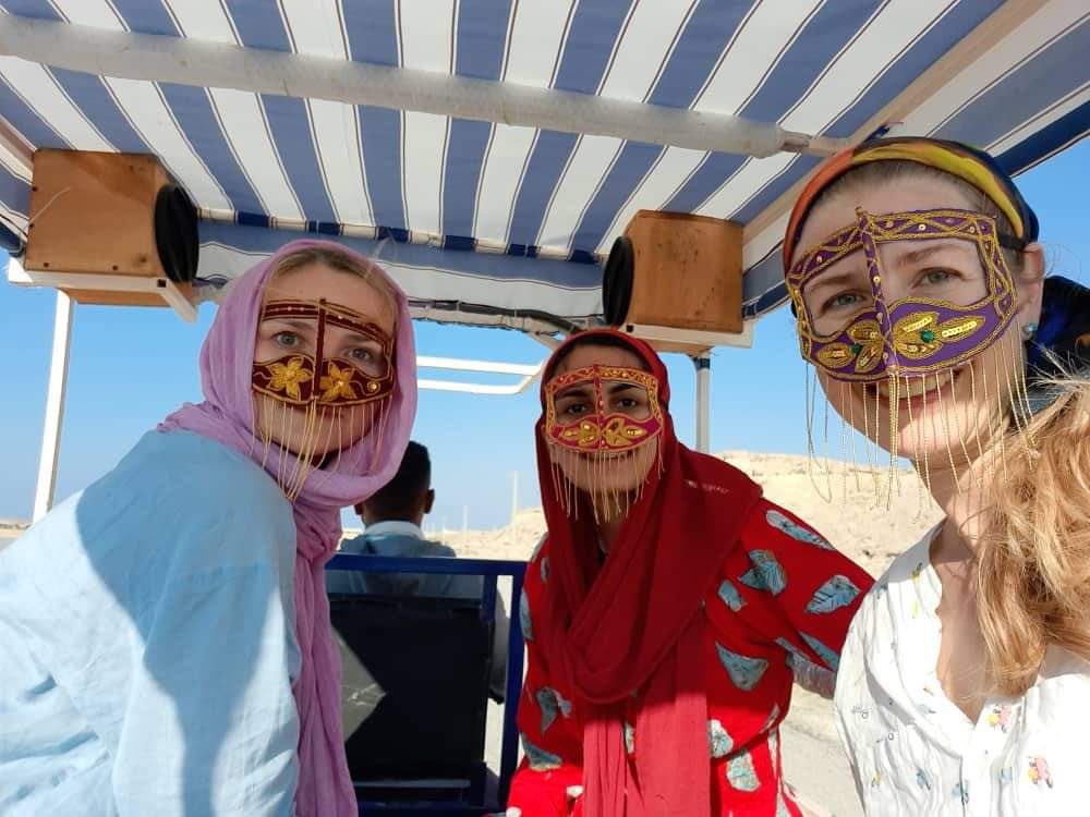 helena_travelsandfood tweet media