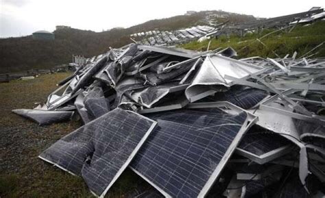 coralstar132's tweet photo. @JamesMelville Same issue with the #SolarPanelScam https://t.co/anawA06wG9