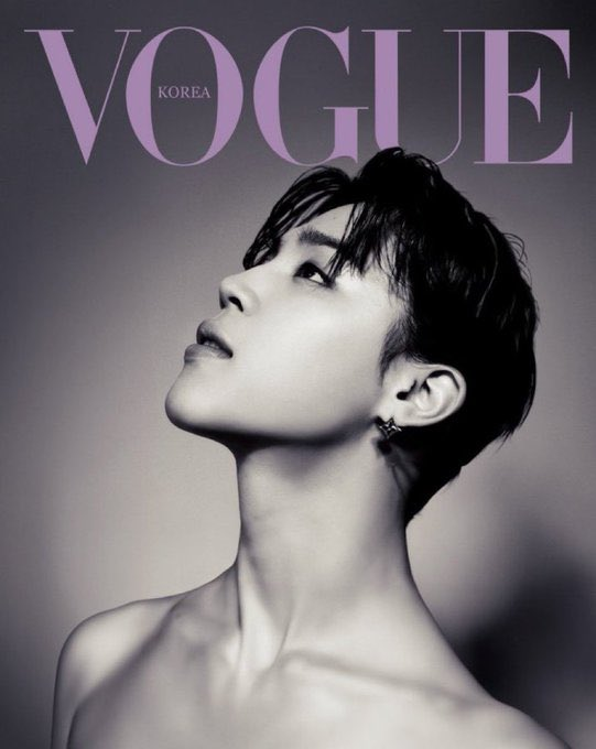 papersmoketrail's tweet photo. Y'all. THIS IS AN EDIT.
I used to clean and edit photos for magazine editorials as a job, so upon first look, I totally know this is already an edit.
Lemme expand.
#Jimin
#BangtanEdit
#ArmyEdit
#VOGUEKorea https://t.co/y6JKwnQYuS