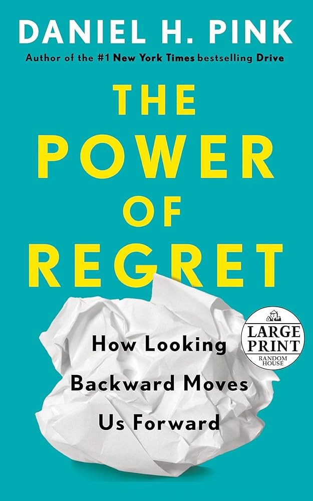 "El  arrepentimiento  no  solo  nos  hace más humanos, sino mejores humanos." 🧐

Nina Álvarez, estudiante de Comunicación Audiovisual, profundiza sobre The Power of Regret de <a href="/DanielPink/">Daniel Pink</a>.

Lee más aquí👇
revistas.unav.edu/index.php/nuev…