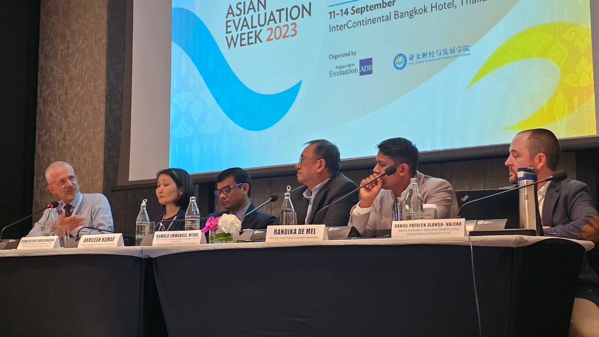 unfpa_eval's tweet photo. 📸At #AsianEvaluationWeek23
@msegone | @Oyuna_UNFPA | @rldemel22 @APEAeval | Daniel Alonzo @UNICEF | Romulo Miral @HouseofRepsPH | Akhilesh Kumar @_DMEO discussing lessons from #UNEDAP on advancing national #evaluation capacities & youth in Asia Pacific
https://t.co/I6NlajgGI3 https://t.co/SvyXCDNLFT