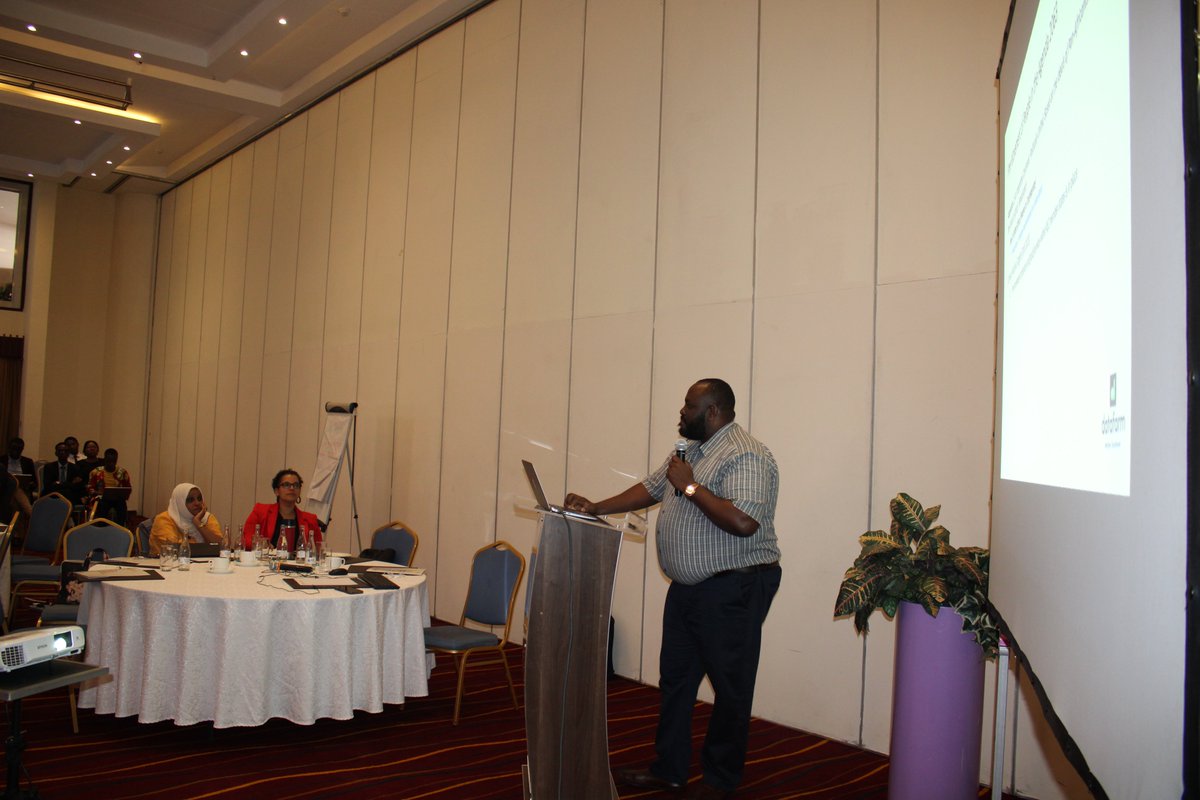 AU_ECOSOCC's tweet photo. As the National Dialogue series goes into the second session with presentations on "Freedom of Movement" from Stanley Magesa and "Outcomes on the ECOSOCC CSO Sensitization Series" from Yavi Madurai, an Editor's Forum on the @_AfricanUnion Free Movement Protocol convenes. https://t.co/36JsYtdhPQ