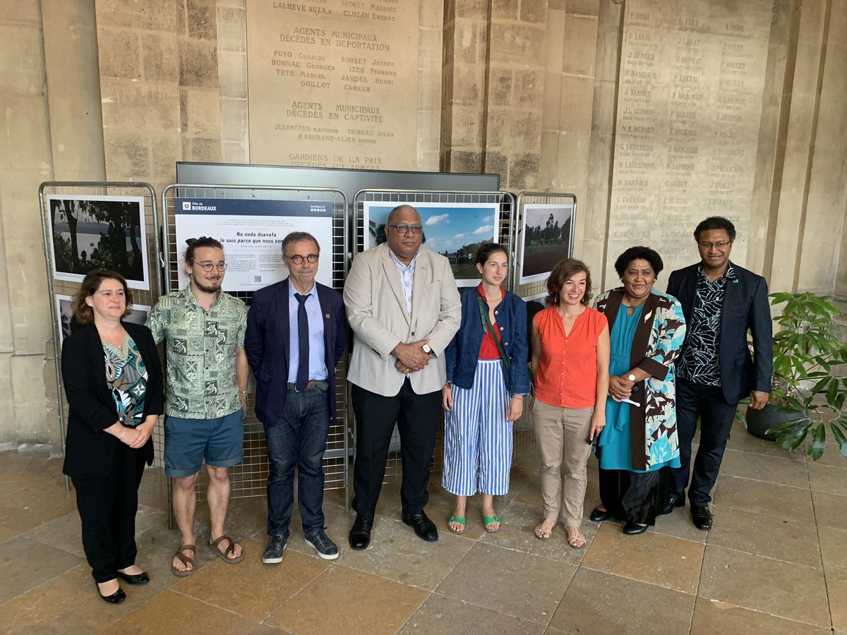 marc lafosse (@marclafosse) on Twitter photo Rencontre ce matin avec le président de la république des Îles Fidji - M. Rafu Williame Katonivere <a href="/PresidentFiji/">H.E Ratu Wiliame M. Katonivere</a> pour évoquer la décarbonation de l’archipel et la protection des littoraux avec les Énergies Marines Renouvelables (#EMR).
Merci <a href="/PierreHurmic/">Pierre HURMIC</a> & Claudine Bichet. Rencontre ce matin avec le président de la république des Îles Fidji - M. Rafu Williame Katonivere <a href="/PresidentFiji/">H.E Ratu Wiliame M. Katonivere</a> pour évoquer la décarbonation de l’archipel et la protection des littoraux avec les Énergies Marines Renouvelables (#EMR).
Merci <a href="/PierreHurmic/">Pierre HURMIC</a> & Claudine Bichet.