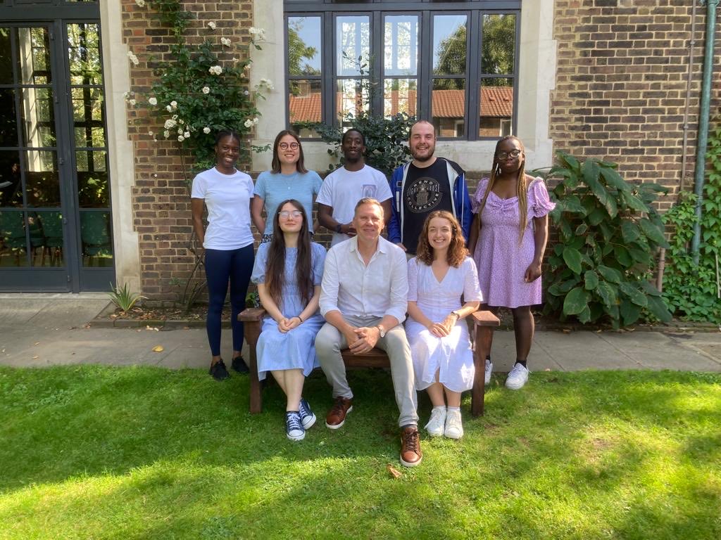 CI_MediaUK's tweet photo. A snapshot of the Opening Weekend of the Christians in Media Mentoring Programme. Great speakers. Great mentees. ⁦@lanicharlwood⁩ ⁦@josiegamble_com⁩ ⁦@paulkerensa⁩ ⁦@TobiRachel_⁩ ⁦@SandraGodley1⁩ ⁦@sheridanvoysey⁩ ⁦⁦@KellieRedmond⁩ https://t.co/RbwPp4PI8h