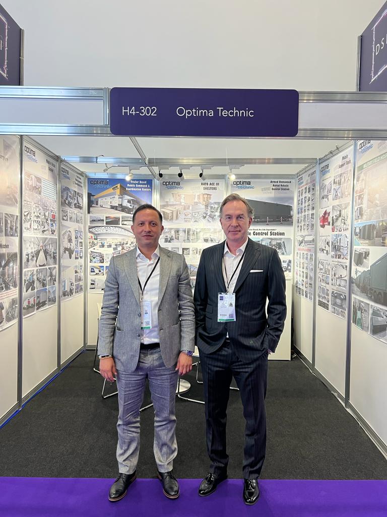 optimatechnic's tweet image. First day of the DSEI exhibition...

We are waiting our all valuable clients to visit us at DSEI Exhibition - London (Hall H4 - Stand 302)

#mobilemilitary #mobiledefence #mobilesecurity #militaryshelter #mobilecommand #coordination #defence #dsei #exhibition #madeinturkey