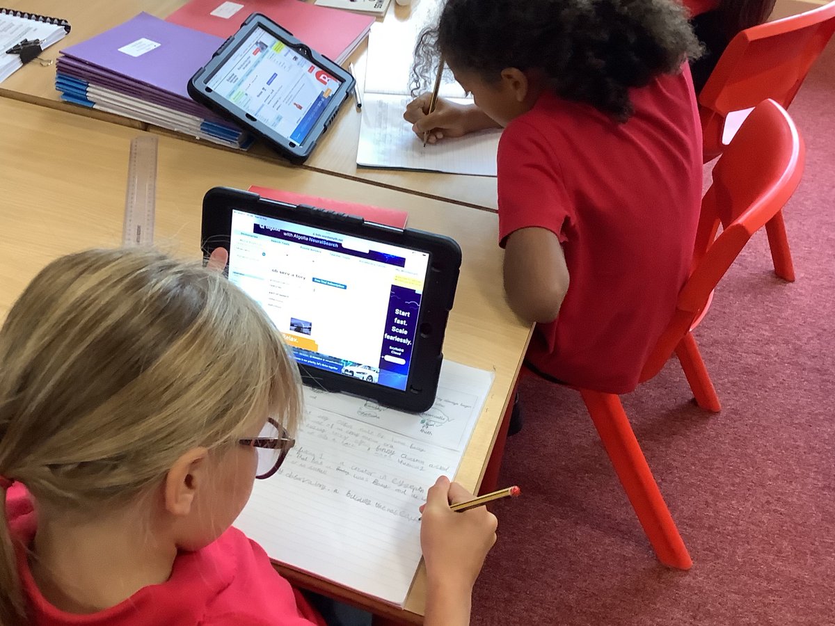 Year4_BDP tweet media