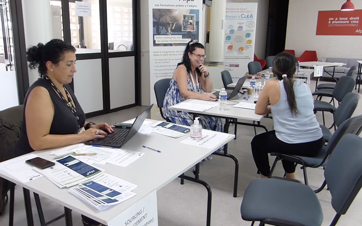 ecom_news's tweet photo. 💼🚆 Vous cherchez un #emploi à #Toulouse ? La construction de la ligne C du #métro offre d'énormes opportunités ! Reportage ! https://t.co/twYBkS3TZ2 @tisseo_officiel  @Afpa_Occitanie @FRTP_MidiPy @eiffage @Poleemploi_oc https://t.co/MslIyBNMlZ