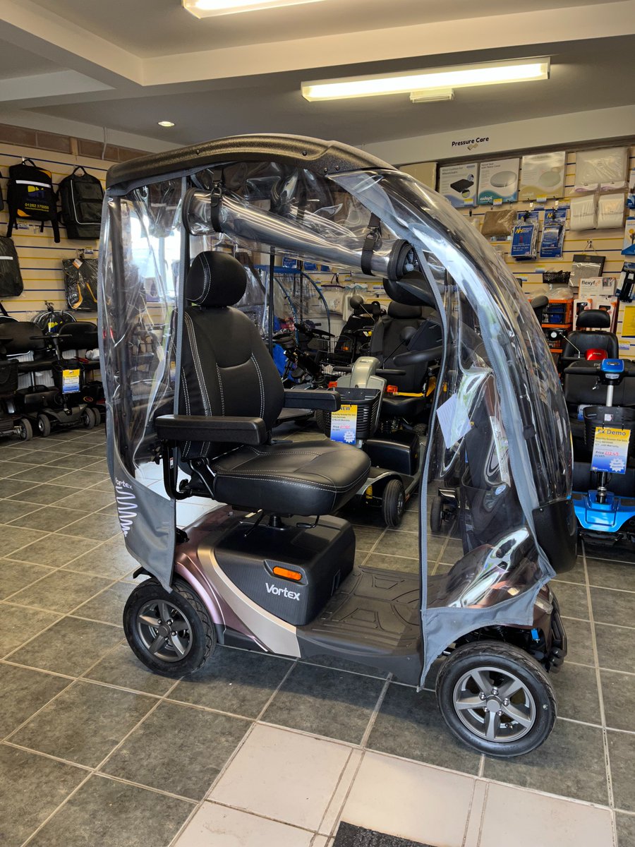 BaylissMobility's tweet photo. HUGE SALE⚠️

Rascal Vortex mobility scooter with hard top canopy! 😍

Was £2,999 Now ONLY £2,200 ex VAT 

➡️Click for more information: https://t.co/gfsnbFplS1

📞01262 375050 
📍147a Hilderthorpe Road, Bridlington, YO15 3HA 

#sale #mobilityscootersale #mustgo #baylissmobility https://t.co/0ZFUesejBz