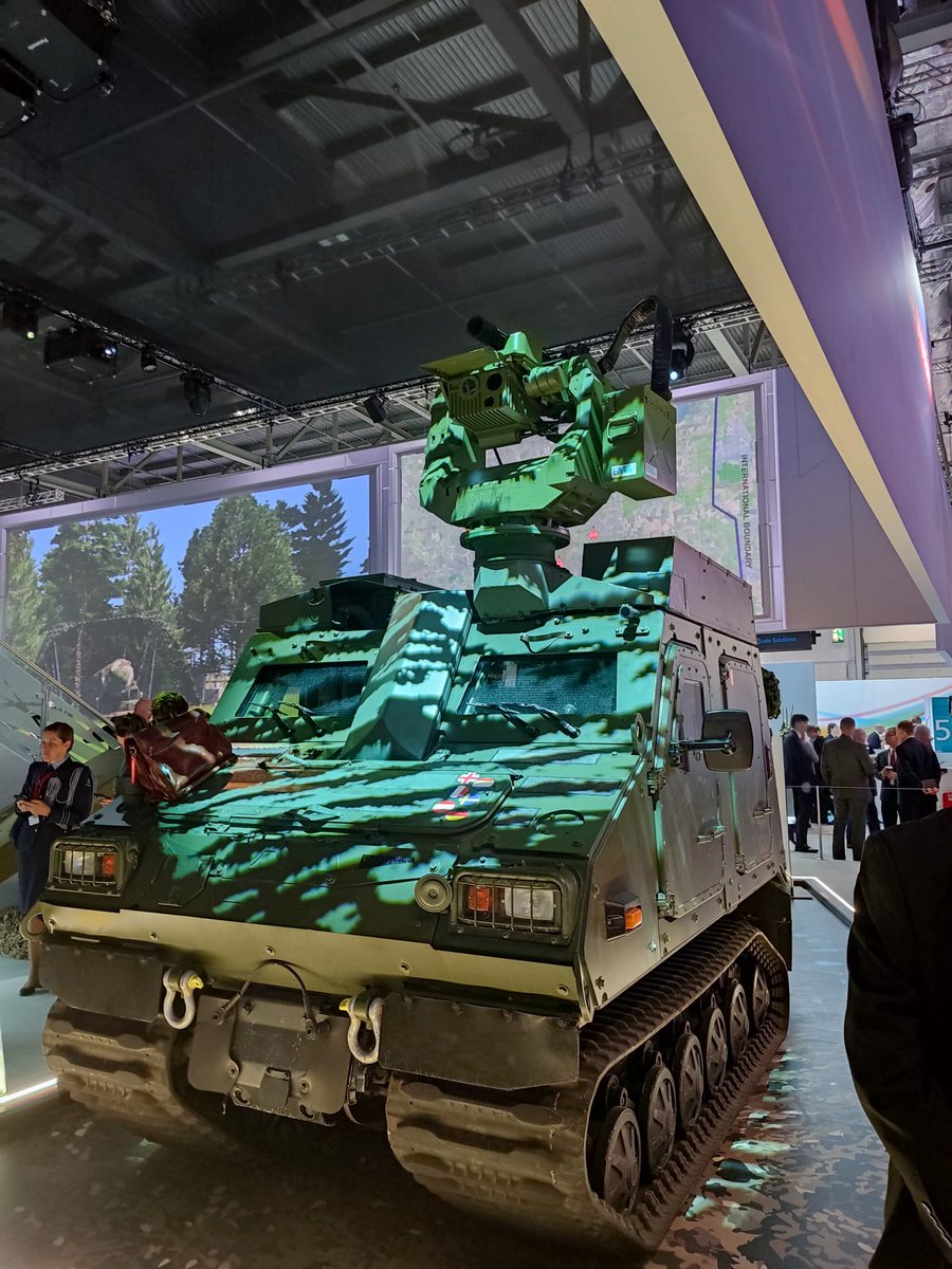 Nuestra torre GUARDIAN 2.0, presente en la feria #DSEI de Londres. Desde #ESCRIBANO te invitamos a que visites el stand de BAE Systems, donde podrás conocer nuestra estación remota integrada sobre un vehículo BvS10.
#BeyondInnovation #DEFENCE