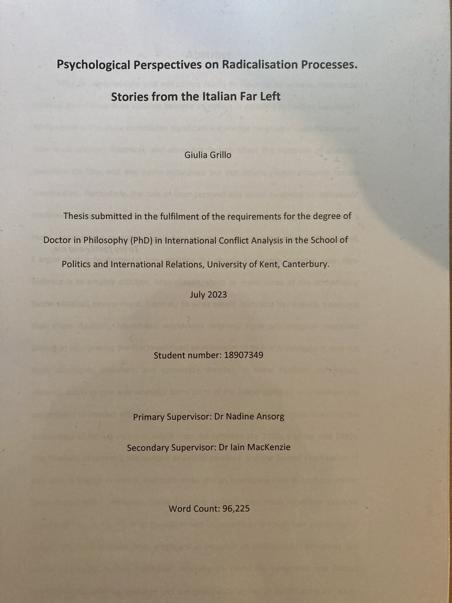 I’m very happy to share that yesterday, I passed my PhD Viva with minor corrections! A big thank you to my supervisors, @nadine_ansorg and Dr Iain MacKenzie, to my examiners, @RaquelBPSilva and @nloizide, for a great conversation on my thesis, and to @UniKentPolitics.