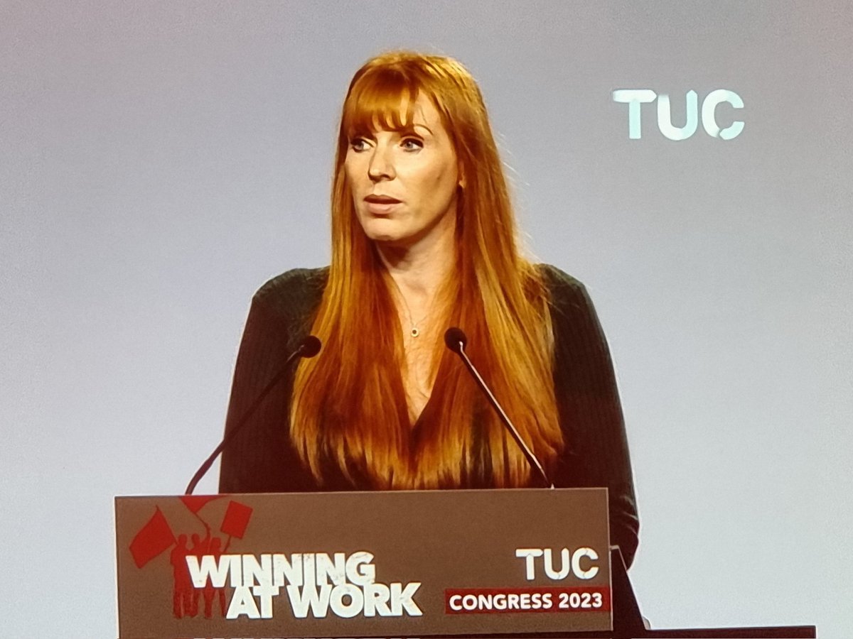 Direct from Shadow Deputy Prime Minister <a href="/AngelaRayner/">Angela Rayner</a> to the TU Movement.

I come here to promise you a Labour Govt will make Britain work for working people, and deliver a New Deal for Working People.

We'll bring forward an Employment Bill within 100 days.

#tuc23 #newdeal