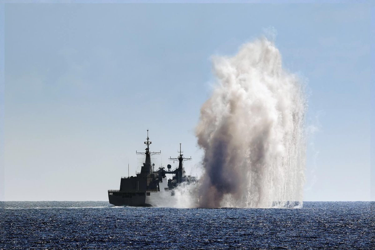 NATO_MARCOM's tweet photo. SNMG2 led MARCOM’s electronic warfare and anti-ship missile defence exercise, #DynamicGuard, alongside Spanish Allies in the Alboran Sea off the coast of #Cartagena, #Spain, from Sept. 4-8. #WeAreNATO
Read more: https://t.co/R60g1cXYOR https://t.co/JWupjDWQwD