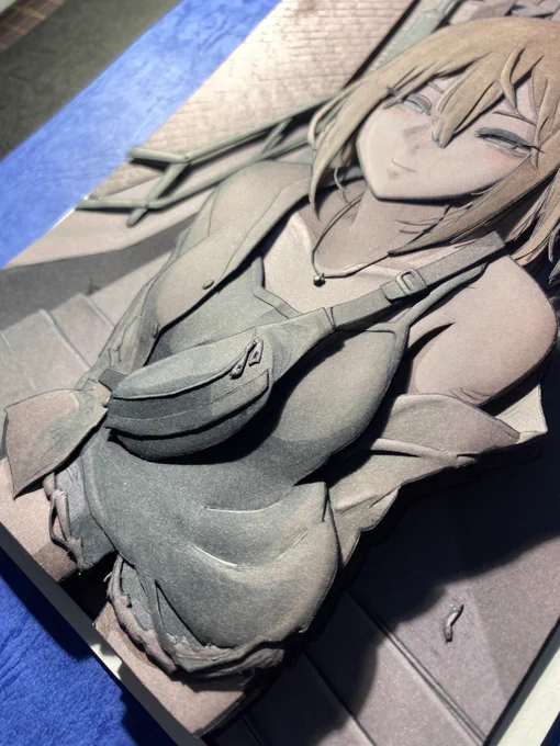 服のシワや凹凸は作ってて楽しい。#シャドーボックス 