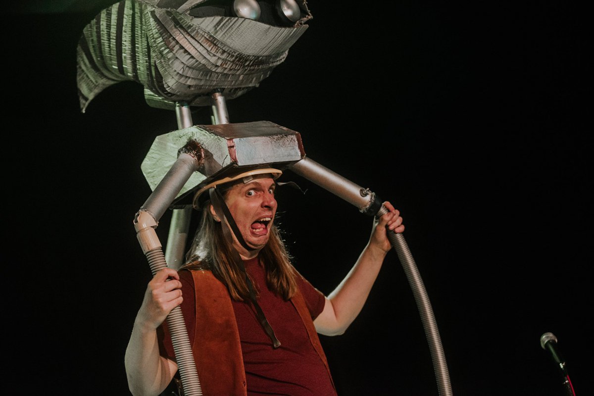 Aliens are real…but they’re made of cardboard! We’re bringing War of the Worlds (On a Budget) to Greenwich Theatre, London THIS WEEK. Catch our 5 star “hilarious”, “bonkers” show on Thursday, Friday and Saturday! greenwichtheatre.org.uk/events/war-of-… #theatrelondon #london #scifilondon