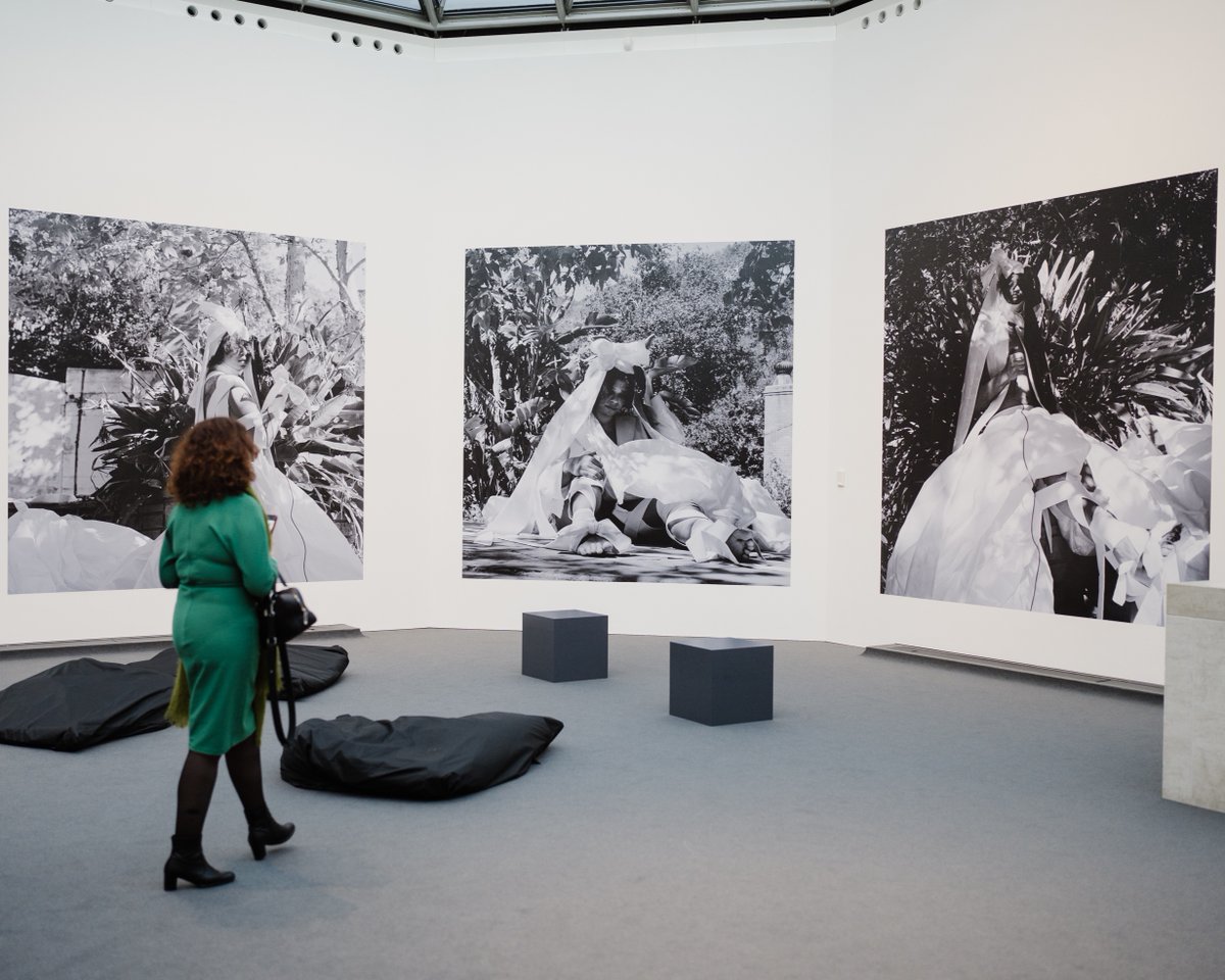 mudamlux's tweet photo. #Mudam #Luxembourg presents works by @tourmaliiine, the #BaloiseArtPrize2022 recipient. Tourmaline is an #artist, #writer and #transgenderactivist working with #video and #photography honouring figures of #queerculture.
Still on show until 15 Oct 2023 https://t.co/L20JVBNJ5N
