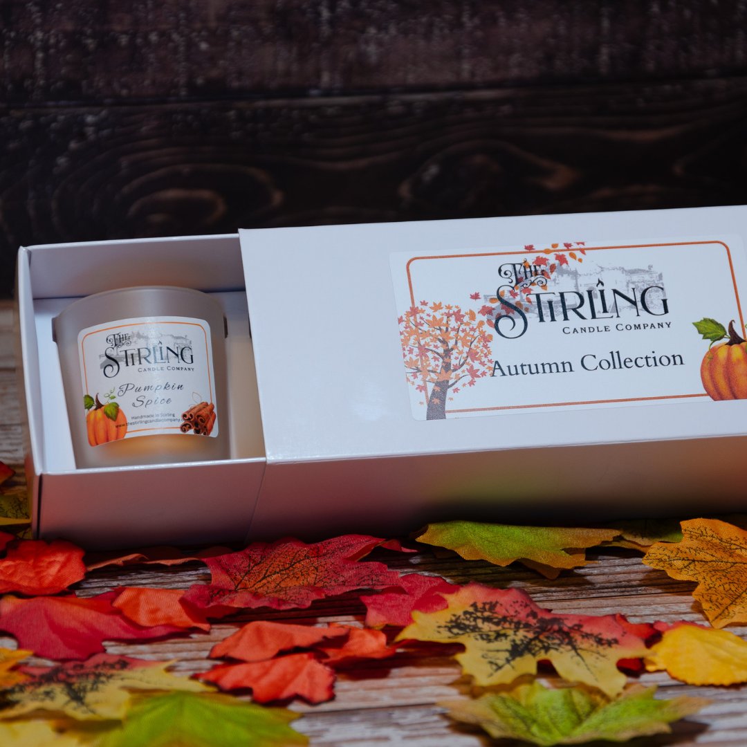 stirlingcandles's tweet photo. Autumn is the perfect time to relax and unwind.🍂🕯️ Our new autumn collection has the perfect scents for your self-care routine. 
.
.
.
.
.
#StirlingCandleCompany #FallSelfCare #AutumnVibes #CandleLove #CozyHome #mhhsbd #ukmakers https://t.co/MhFqQt0ILB