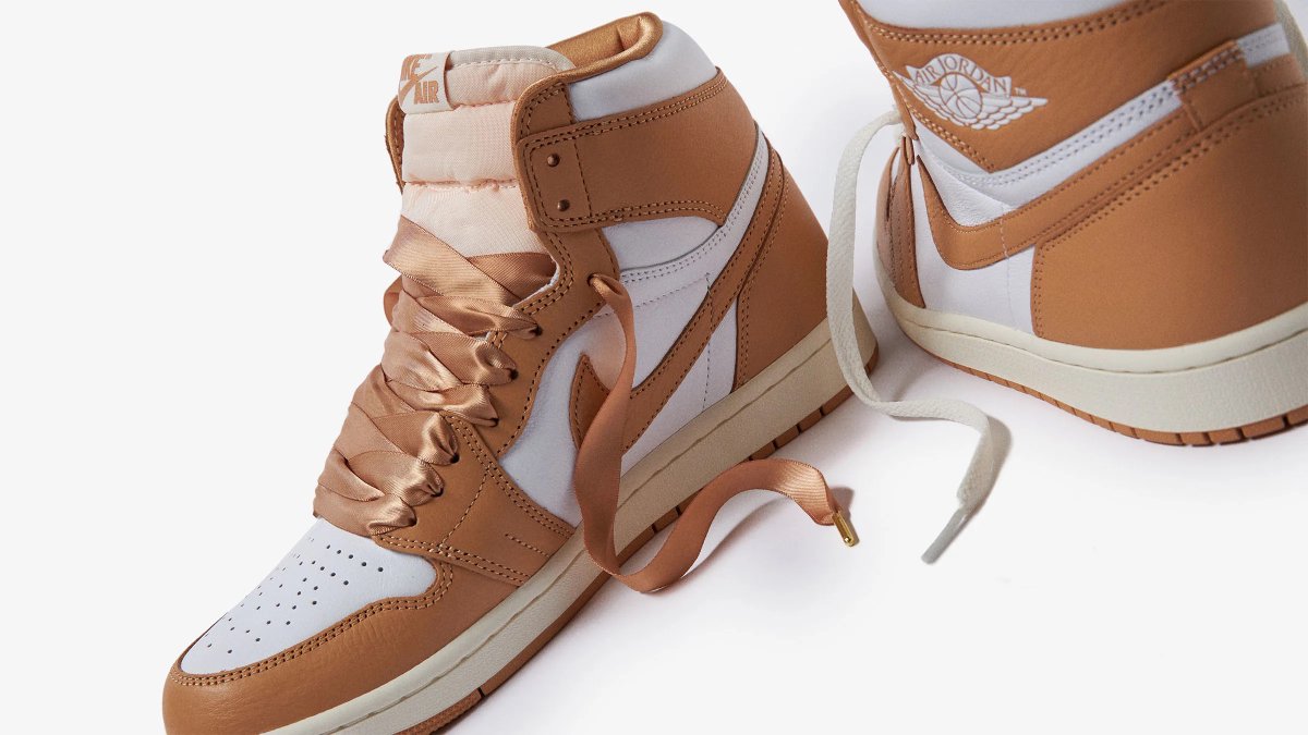 📅【 本日9:00~発売 】📅
“NIKE AIR JORDAN 1 RETRO OG PRALINE (FN6622-201)”

📌オンライン⌚️9月13日9:00~発売
📡SNKRS
📡A+S
📡BAIT
📡UION TOKYO
🔗sneakers-taro.com/entry/airjorda…

#スニーカー抽選