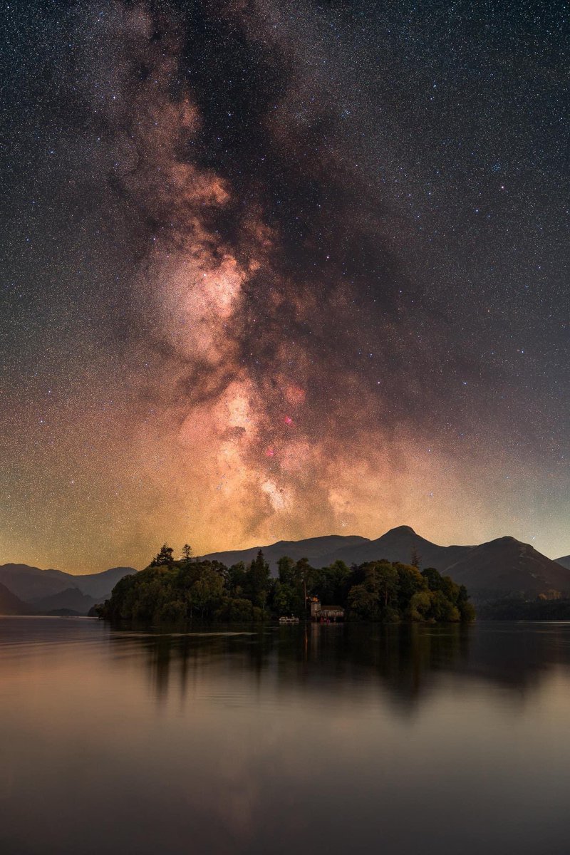 The Milky Way over Lords Island