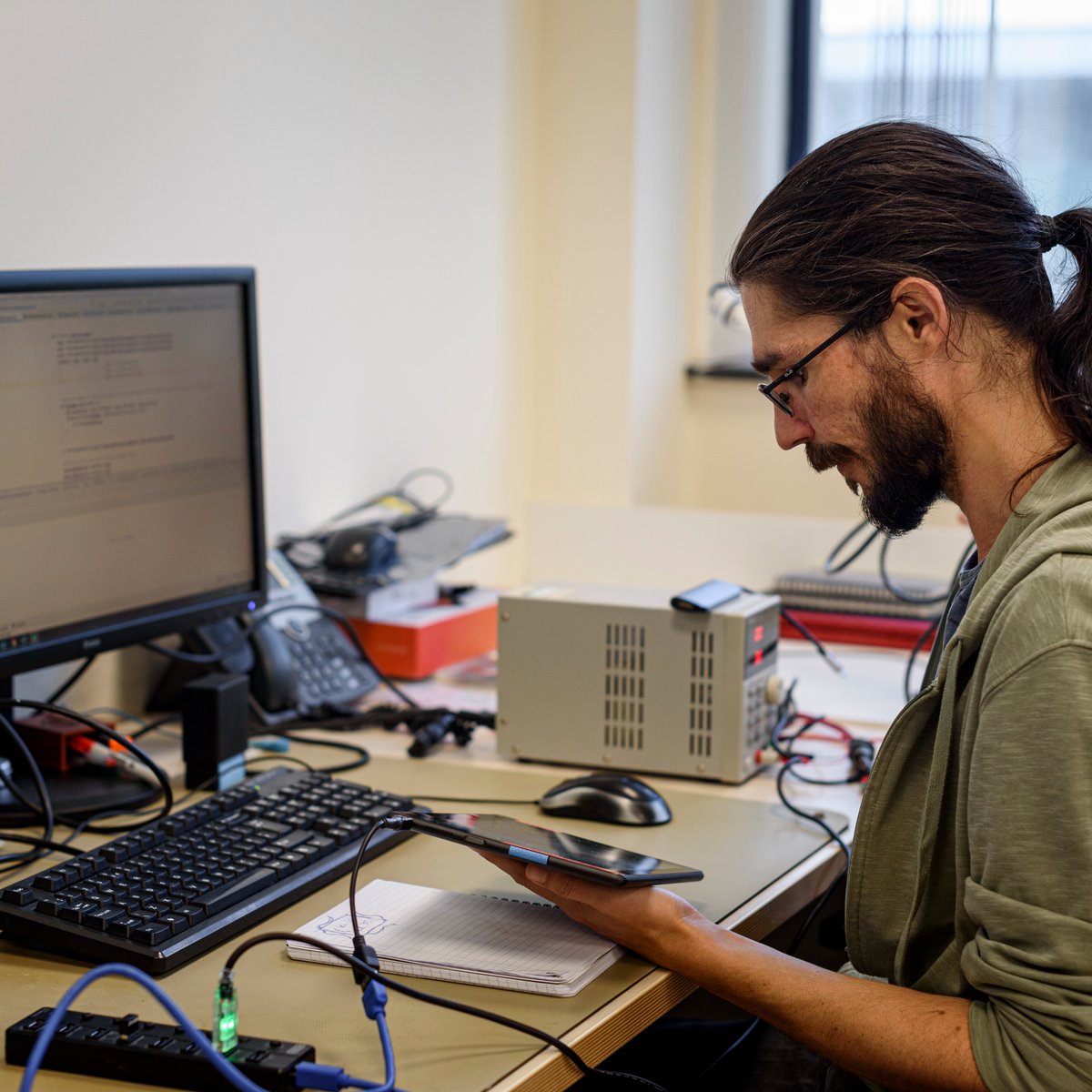 CubikInnovation's tweet image. Our multidiscipline team develop embedded software in parallel to the hardware development process to help reduce timescales and minimise cost.

Learn more: bit.ly/3swDHsG

#electronicdesign #softwaredesign #designformanufacture #ukmanufacture