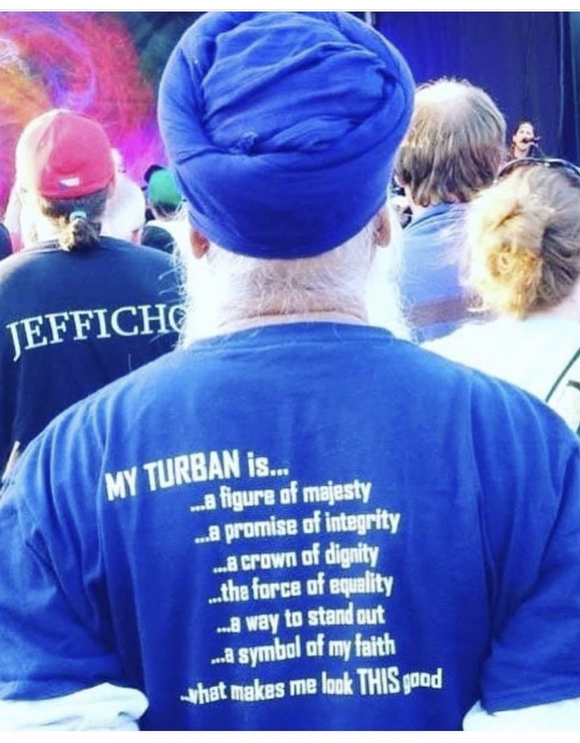 ATrueBey's tweet photo. Always Turbaned up 👳🏽‍♂️🚩 #TawaheedahConfederates #tribe &amp; #bodypolitic #Moors who are Muslims. &amp; clearing confusion &amp; giving the Islamic dawah=calling to Moors &amp; overall putting the Sunni-Muslims (Ahlus Sunnah Wa’l Jamaat) to the Moorish ppl’s of America! https://t.co/NG3Rz5Q224