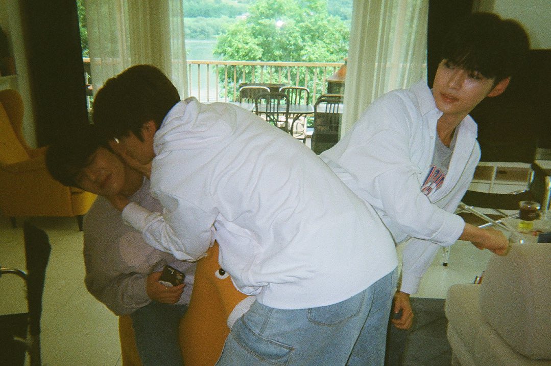 mypluffycloud's tweet photo. 230912 제로베이스원 공식 인스타그램 #성한빈 https://t.co/d1wE89Fabv