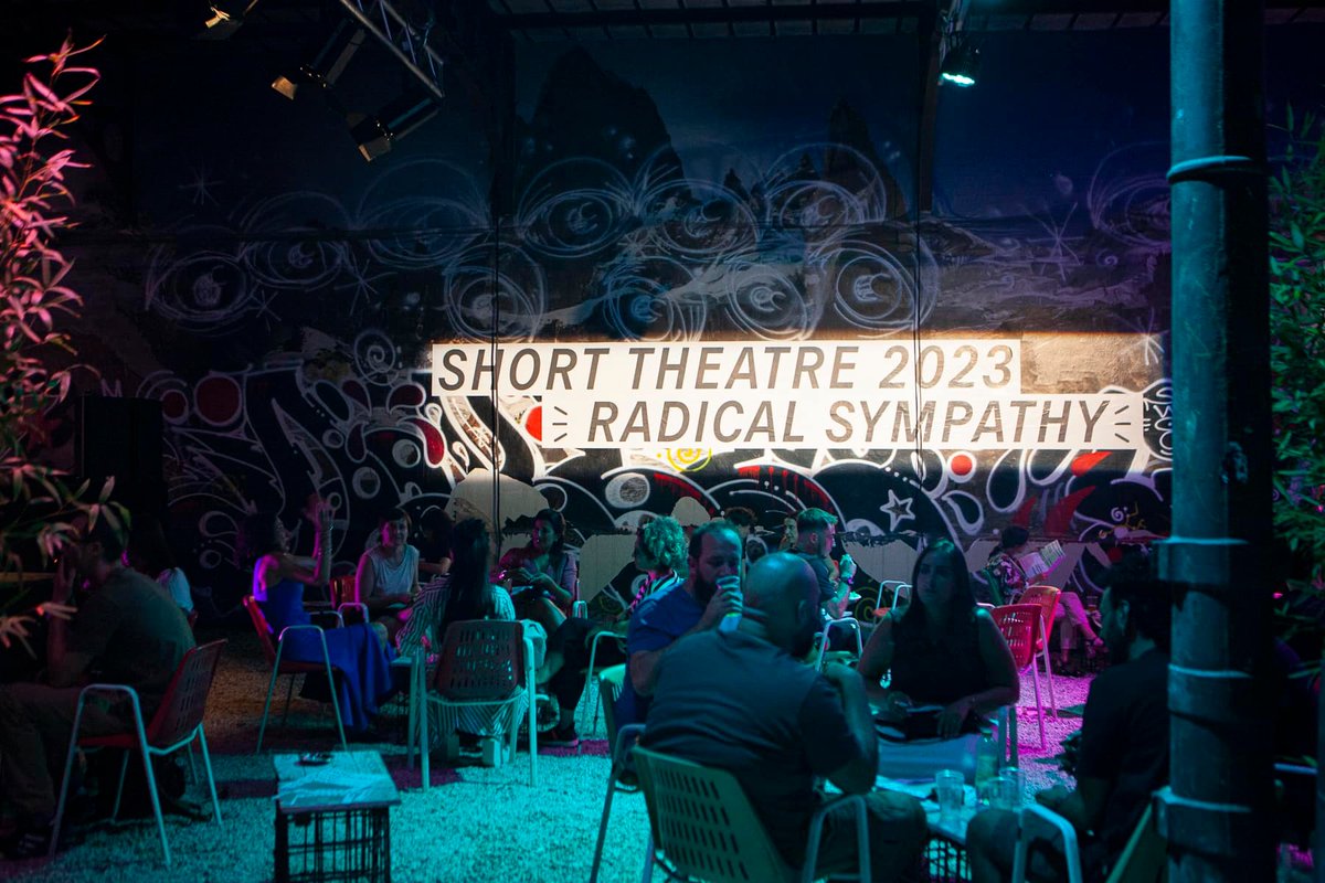 Ghigliottina's tweet photo. 🎭Propagazioni artistiche, fra poetico e politico: fino al #17settembre a Roma il festival #ShortTheatre2023, imperdibile manifestazione giunta alla 18ª edizione. Ce ne parla la nostra @ConcatoSara 👉 https://t.co/PdjAMMWBhQ https://t.co/CthAfPenSG