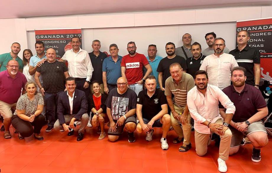 Granada CF ❤️⚪️ tweet media