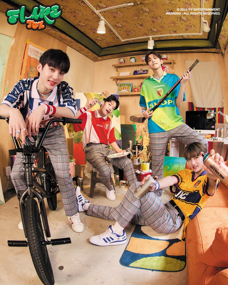 TOZ_YYent's tweet photo. TOZ
The 1st Mini Album
【𝑭𝑳𝑨𝑹𝑬】

CONCEPT PHOTO #1
#ANTHONNY #アントニー
#HART #ハルト
#YUTO #ユウト
#TAKUTO #タクト

#TOZ #FLARE
#YYEntertainment https://t.co/UpCALQuqyj