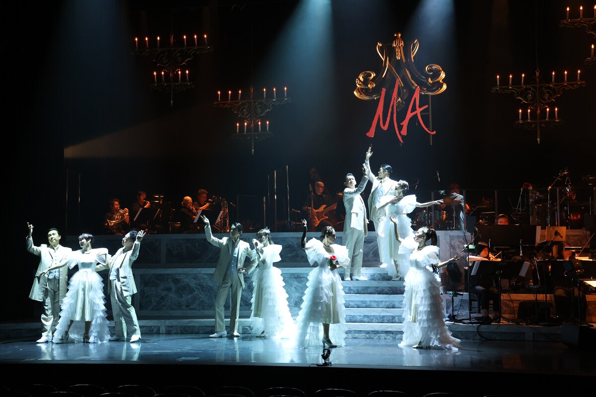 stage_natalie's tweet photo. 「M.クンツェ＆S.リーヴァイの世界」第3弾開幕、初日公演で41曲お披露目（舞台写真あり）
https://t.co/gSZGWx7o8d https://t.co/DIVdDLVQWu
