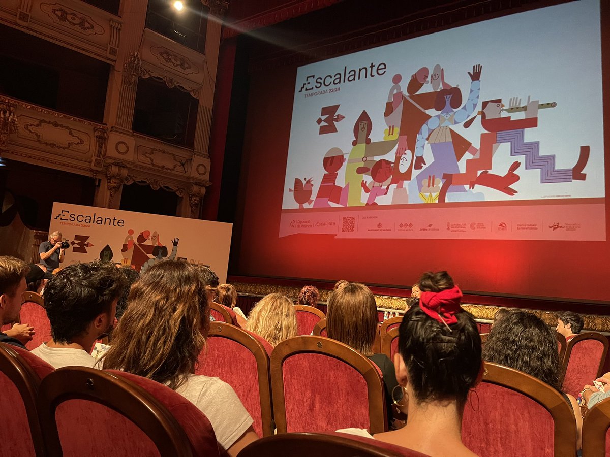 SirocoCultural's tweet photo. Hemos tenido un secreto guardado estos últimos meses. Este año vamos a formar parte del equipo de ‘Boira’ de @maquinant una de las nuevas producciones de @Escalante_CT. ¡Comenzamos! https://t.co/iS4QQF1CZb