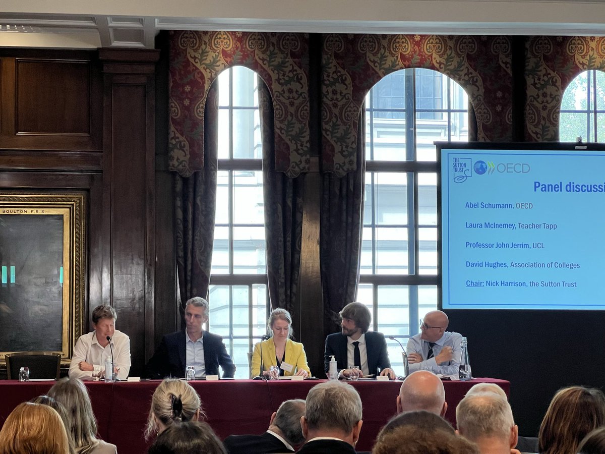 Aaron Hussey tweet media