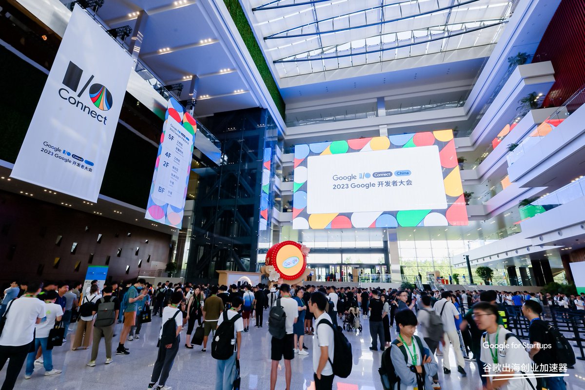 TapdataLDP's tweet image. 🚀 Exciting News! We're thrilled to announce that we Tapdata has been selected for the 2023 @GoogleStartups Accelerator🙌

With Google's world-class mentors and tailored programs, we're all set to soar. Stay tuned for our global journey! 🌎✨ #AcceleratedWithGoogle