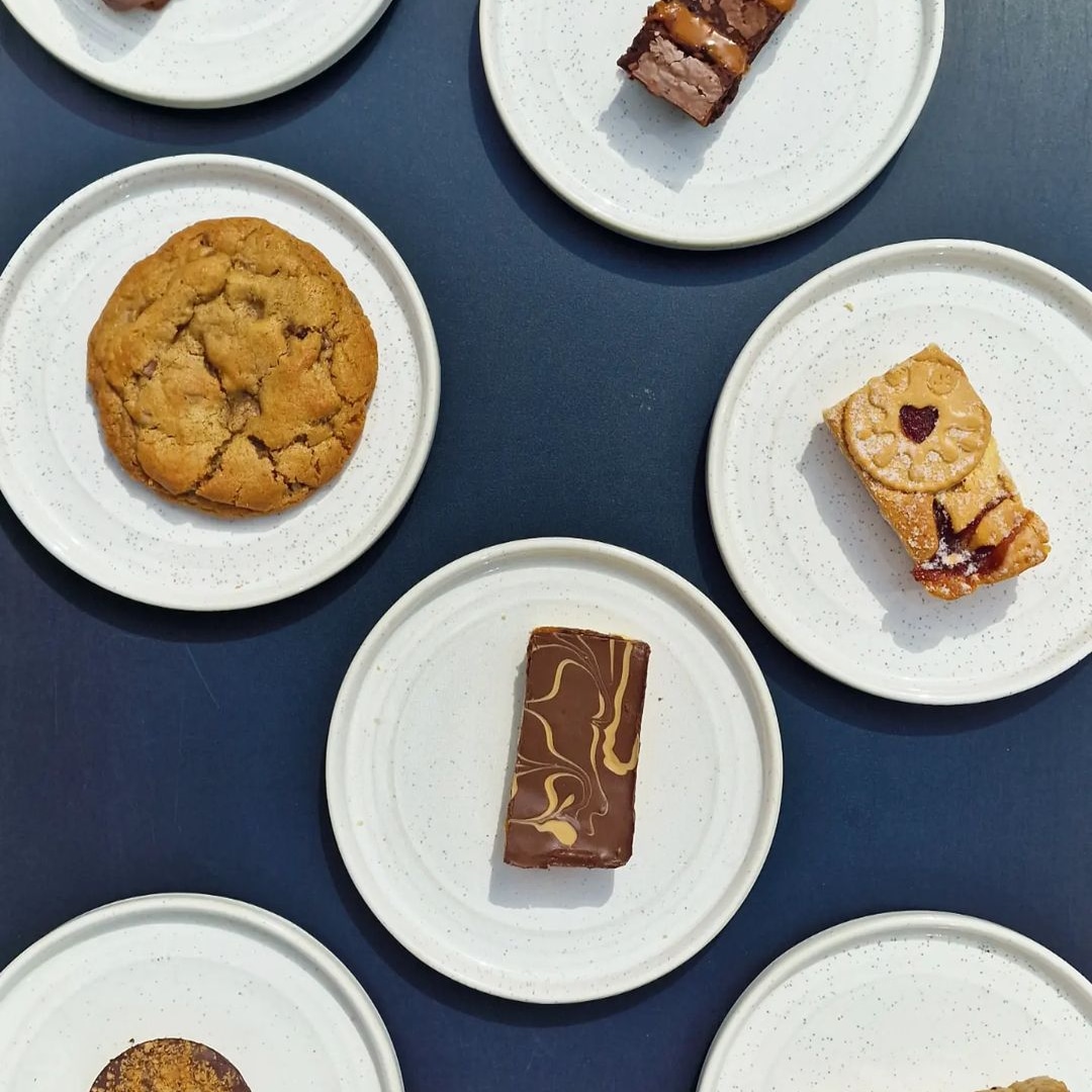 1and2Express's tweet photo. Tuesday treats galore at our coffee shop Off the Press 😍 https://t.co/l5wiUi2Xab