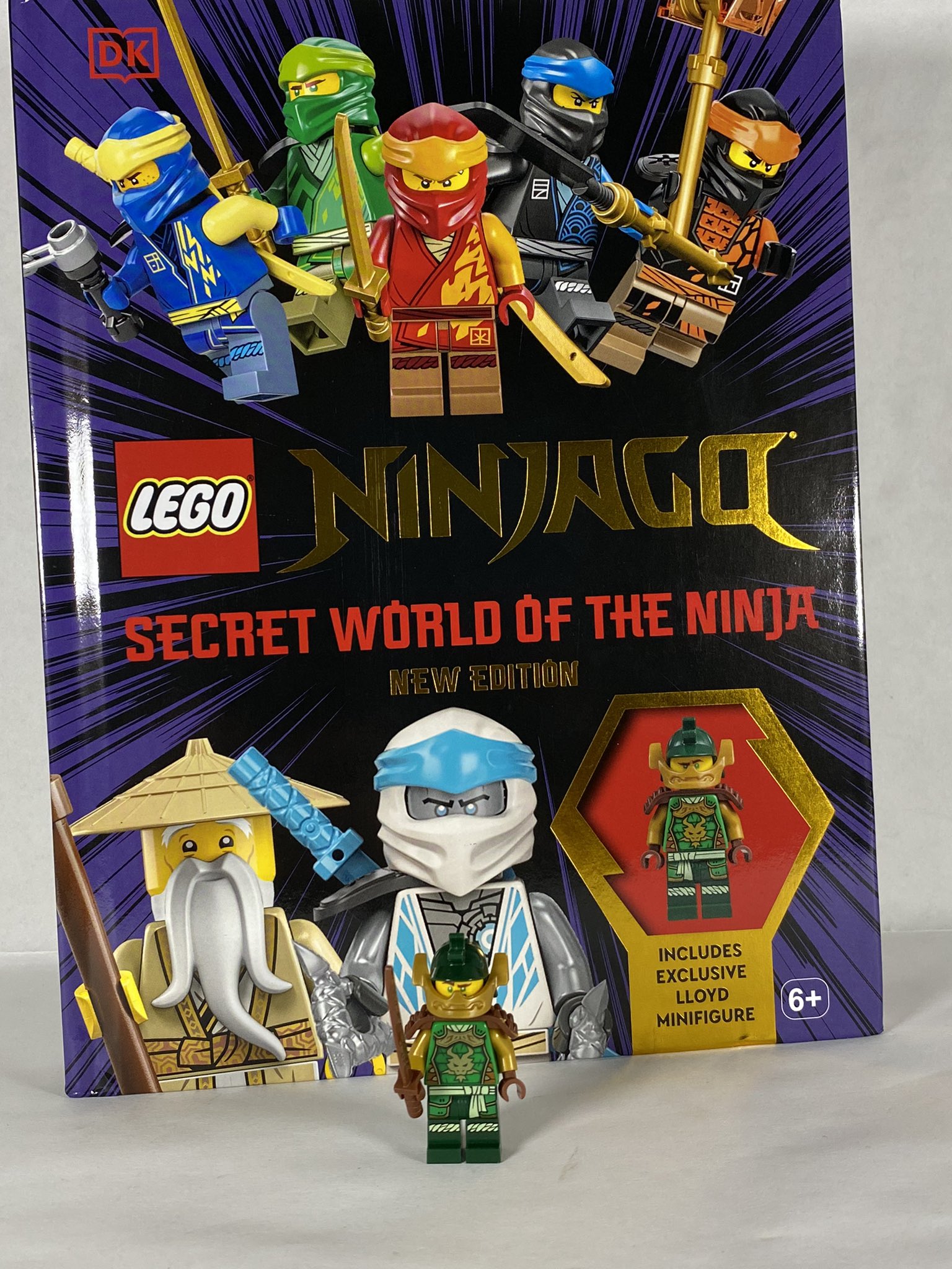 LEGO Ninjago Secret World of the Ninja New Edition: With Exclusive