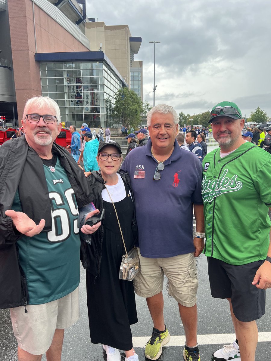 john_ricciutti's tweet photo. It was an omen that we’d beat Belichick and the Pats in Foxboro when we bumped into Eagles guard Landon Dickerson’s parents who introduced us Landon’s wife and Jordan Mailata’s wife. Yes another stop brewery stop on the road trip. Stadium scoreboard. Pix by #AdjProf #UnionBusDrvr https://t.co/BTYDuxjCov