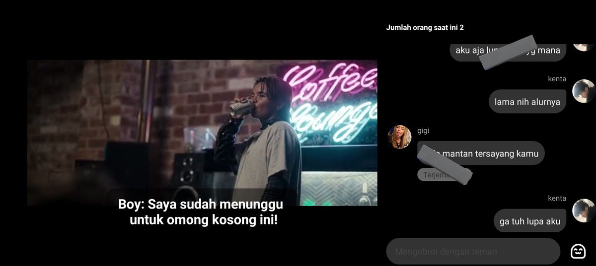 She is just being herself when shes jealous. めっちゃ可愛い!