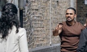 beakerJT's tweet photo. There's no way Ravi is going to let it lie about the suitcase he found that night when Suki fell down the stairs! π± This is all heating up nicely π #Sukeve #EastEnders #FreeSuki #QueenSuki https://t.co/FE8XRdnbhz