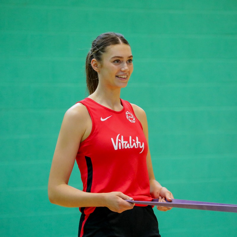 EnglandNetball's tweet photo. 💬 "The competition will be a great chance for the athletes to learn and test themselves"

A 12-strong squad has been selected for the @EuropeNetball U21 Championship 🏴󠁧󠁢󠁥󠁮󠁧󠁿

🗓️ The competition will take place from 6-8 October at the English Institute of Sport in Sheffield.