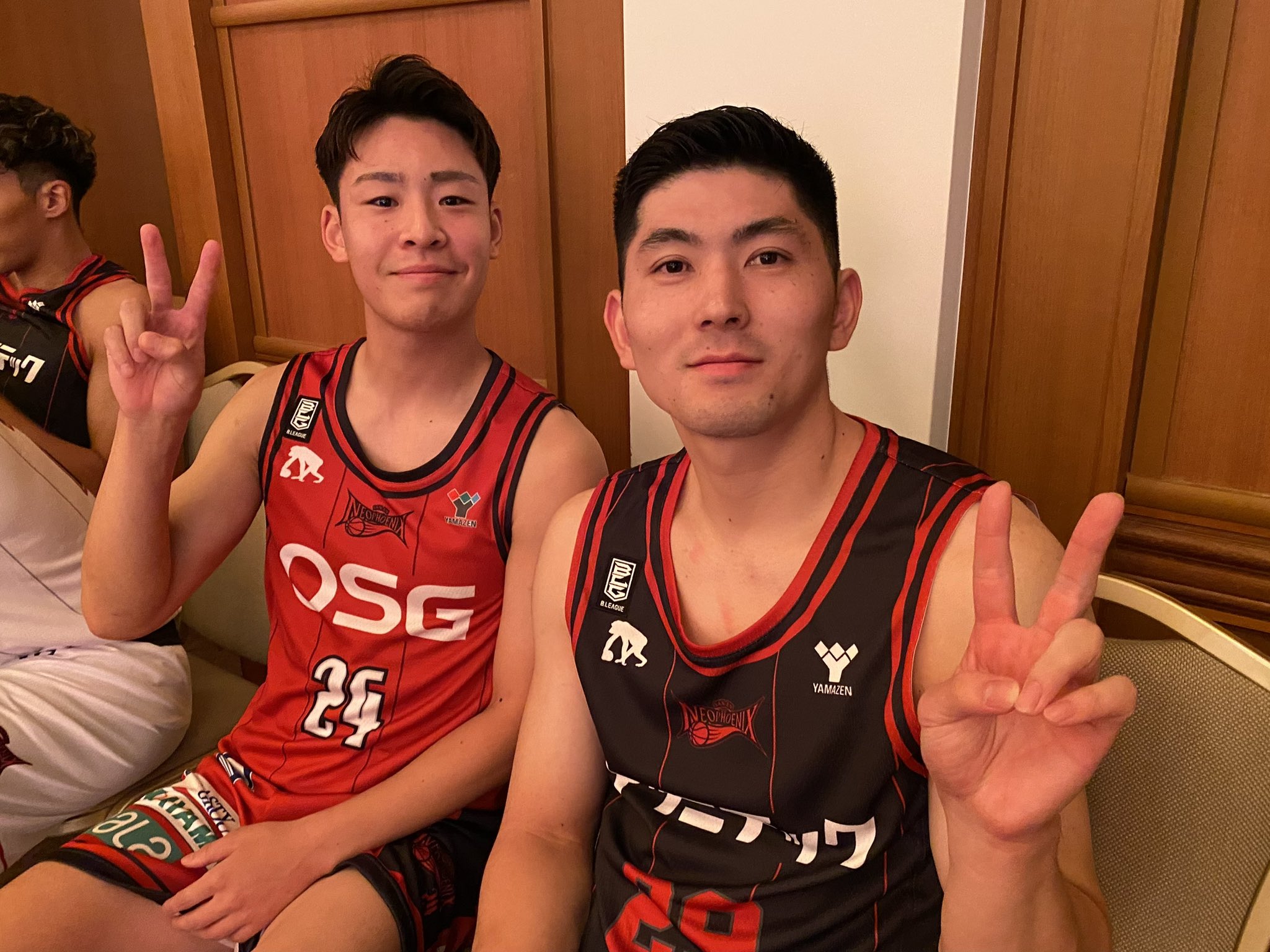 新品未使用☆三遠ネオフェニックスユニフォームXL☆佐々木隆成24