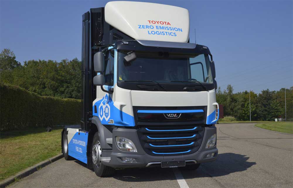 VDL gaat testen met prototypes van waterstoftruck bedrijfsauto.com/product_VDL-Sp… #zeroemissiontransport #trucks #vdl #daftrucks <a href="/distritrucks/">distritrucks.com - transport equipment catalogue</a> <a href="/logistik_se/">Logistik i Sverige</a> <a href="/logistica_co/">logistica.co</a> <a href="/VDL_Groep/">VDL Groep</a> <a href="/equipamentos_br/">equipamentos.org</a> <a href="/distribucion_mx/">distribucion.mx</a>