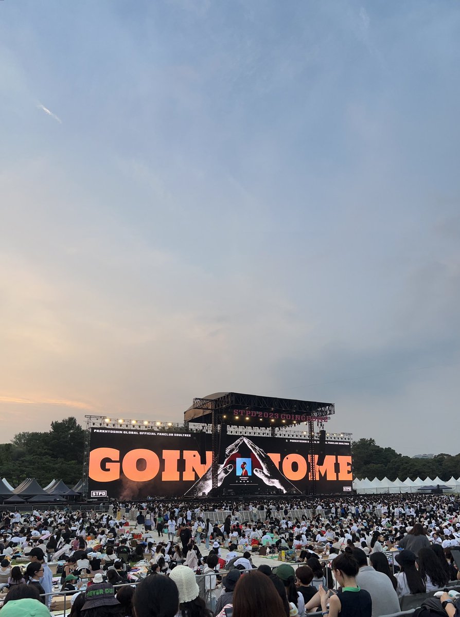 cho_r_be's tweet photo. 몬가 잘찍은거가타... 배경해야지 https://t.co/JqfSw5pADF